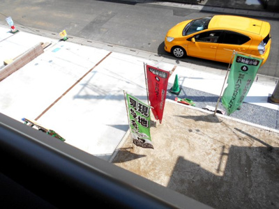 【駐車場】 | 春日部市　新宿新田　全2棟　1号棟　48坪 | 駐車場があるので、車を買う予定の方も安心です