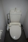 イーズガーデン中央のトイレ|清潔感のあるトイレです