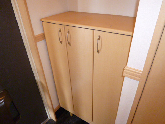 メルヴェーユの玄関|シューズボックス