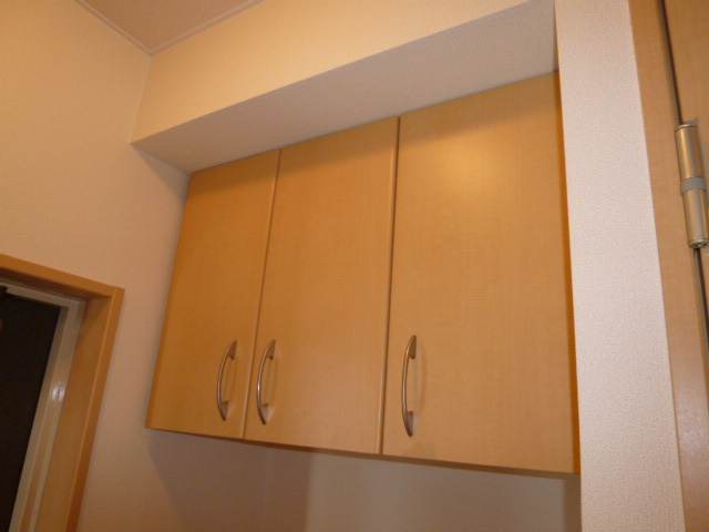 メルヴェーユの玄関|シューズボックス（上）