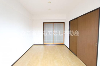 【内装】 | ジュニオ | 室