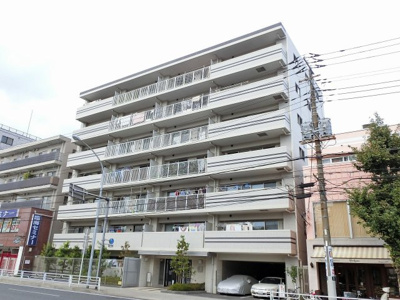【外観】 | サンクレイドル本牧 | 女性に人気！収納力の高いウォークインクローゼット2箇所設置！