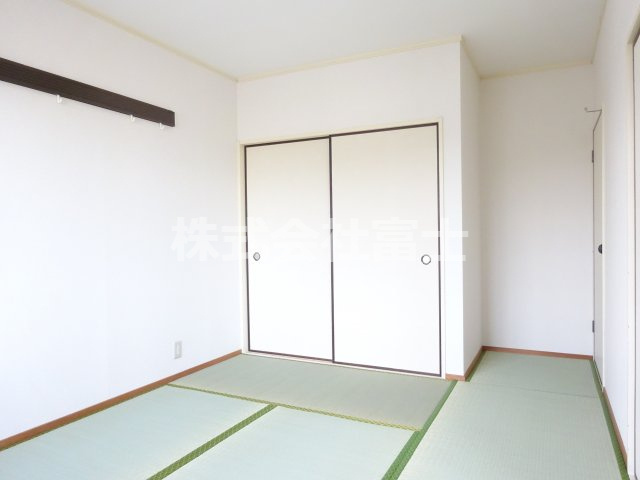 カナンハイツの和室