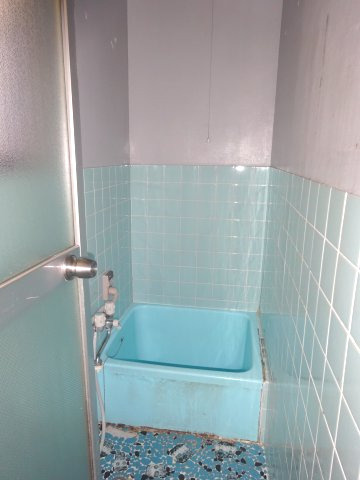 町田４丁目借家の浴室