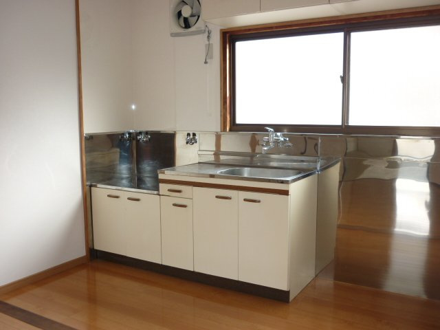 町田４丁目借家のキッチン