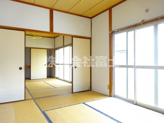 唐津市和多田大土井の一戸建ての和室