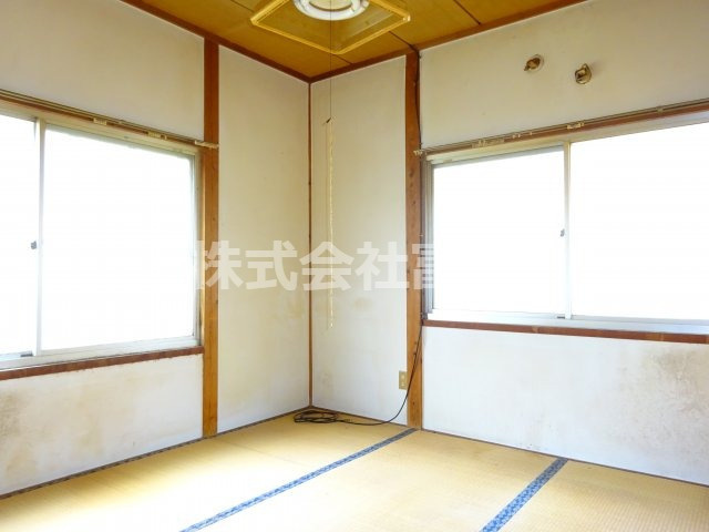 唐津市和多田大土井の一戸建ての和室