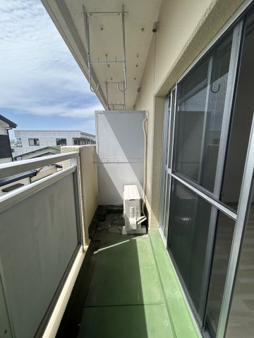 芹澤マンションのバルコニー
