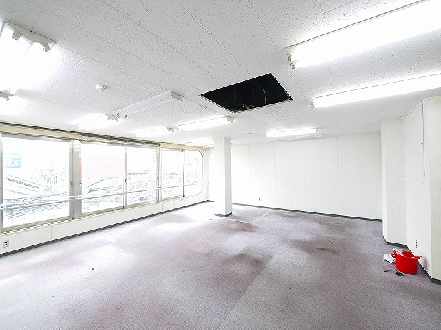 奥田ビルの内装