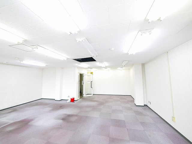 奥田ビルの内装