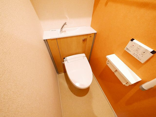 アメニティプラザ朱雀のトイレ|ゆったりとした空間のトイレです
