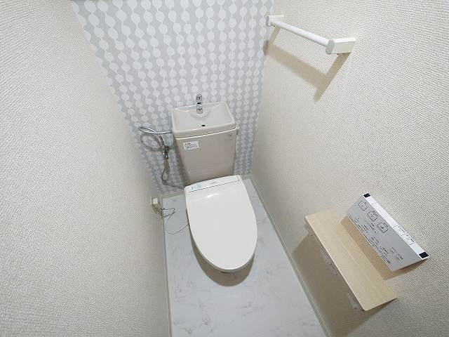 グレースコート恋の窪のトイレ|落ち着いたトイレです