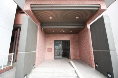 【エントランス】 | デ・リード阿倍野筋東 | エントランスです