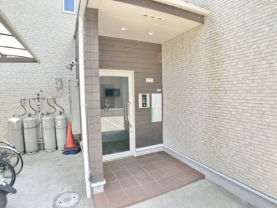 【エントランス】 | ソラーナ