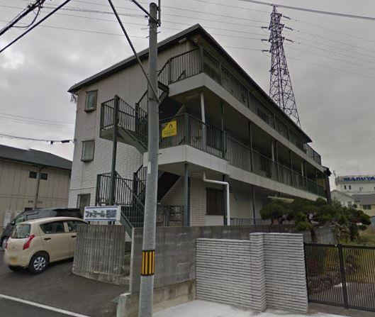ファミール日新の外観