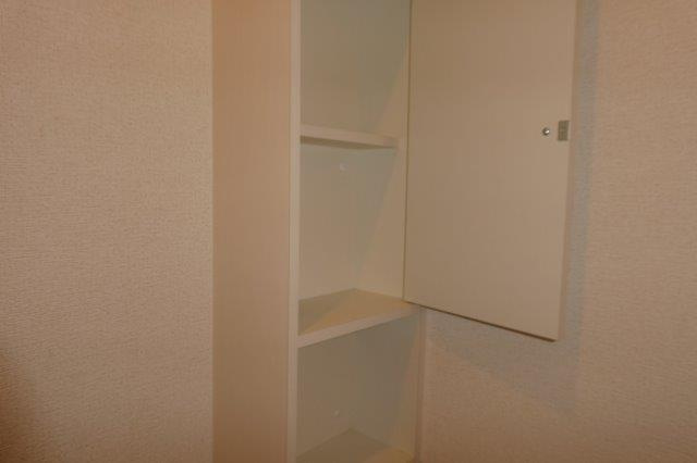 セレーノＣのトイレ|トイレ棚