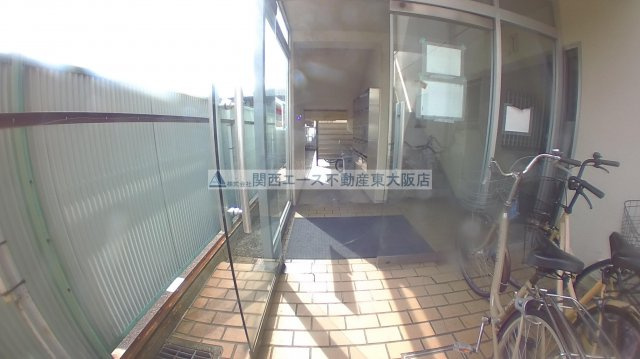 【エントランス】 | Belong東花園