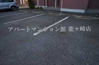 【駐車場】 | ヒルサイドヴィレッジＤ
