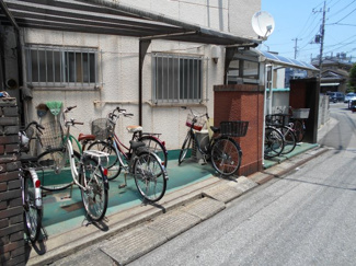 【駐車場】