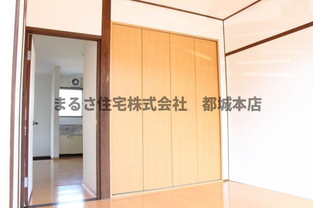 上川東ハイツの洋室