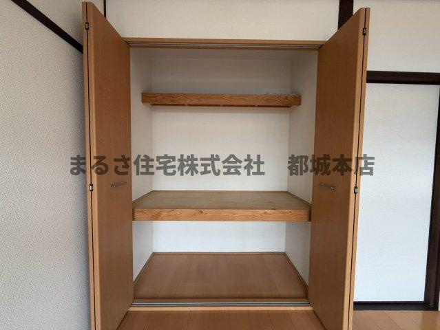 上川東ハイツの収納