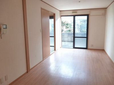 【居間・リビング】 | 富士ハイツ