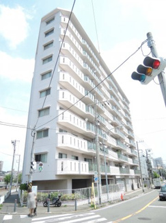 【外観】 | 12路線乗入れのビックターミナル「横浜」駅徒歩14分！