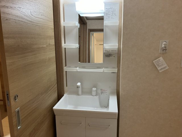 アリスミュールの独立洗面台