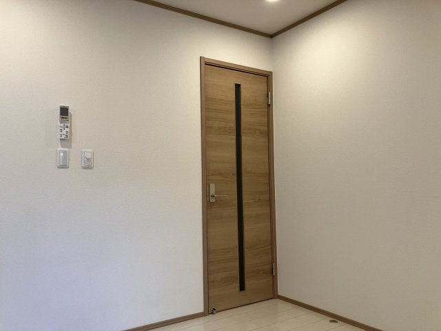 アリスミュールの洋室