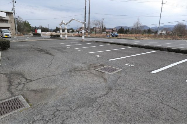 ROSE HOUSEの駐車場