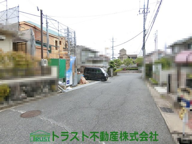 神戸西狩場台新築戸建　1号棟の前面道路含む現地写真