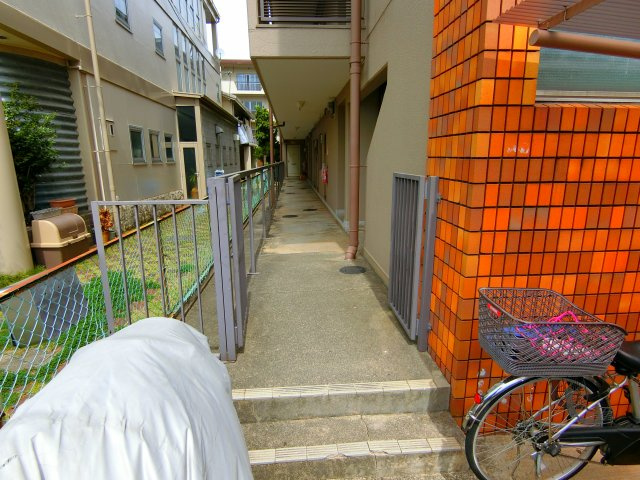 ヴィラ千代田のエントランス