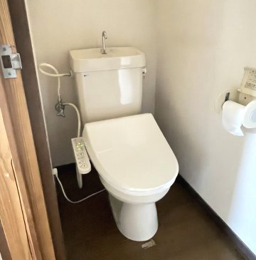唐津市坊主町のアパートのトイレ