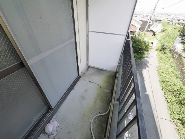 アートハウスならのバルコニー|広々としたバルコニーです