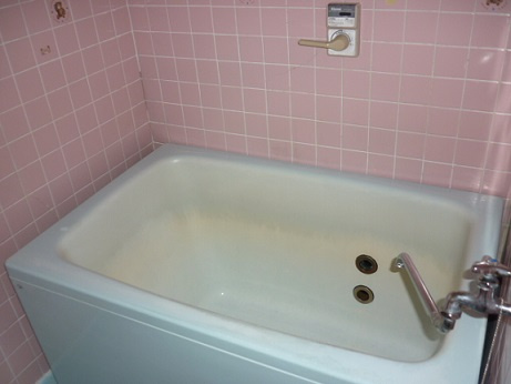 唐津市西旗町のアパートの浴室