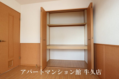 【収納】 | フローレス・リーベB