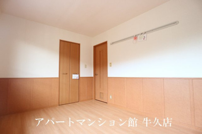 【寝室】 | フローレス・リーベB