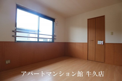 【寝室】 | フローレス・リーベB