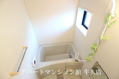 【浴室】 | フローレス・リーベB