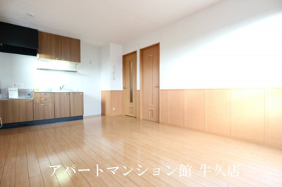 【居間・リビング】 | フローレス・リーベB