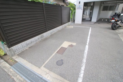【駐車場】 | サンロイヤル柴原