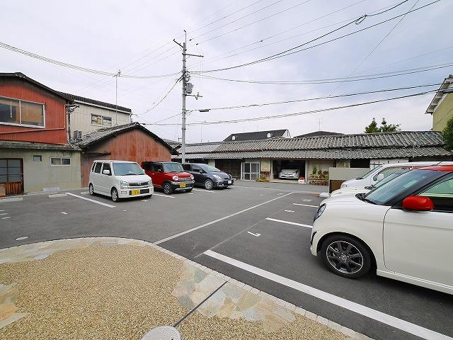 パディフィールドⅠの駐車場|駐車場に車を止められます