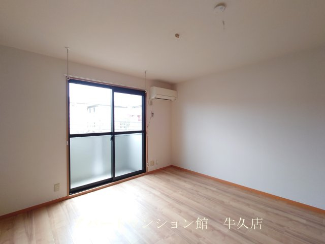アークグレイスの寝室