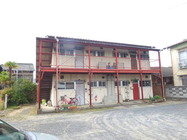 西旗町アパートの外観