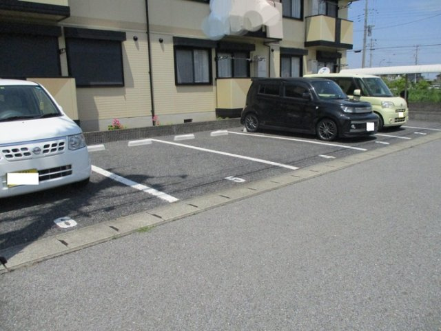 ブルンネンパークの駐車場