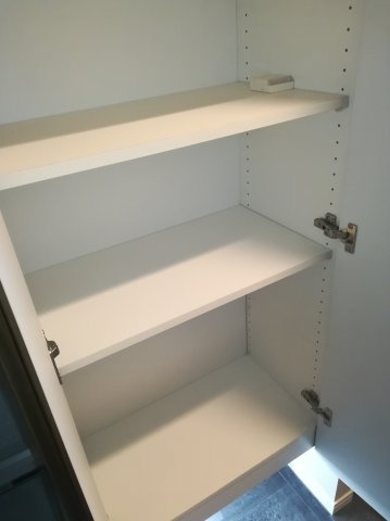 【収納】 | THEパームス三鷹ビバーチェ | 玄関靴箱　隣に長物が入る収納もあります