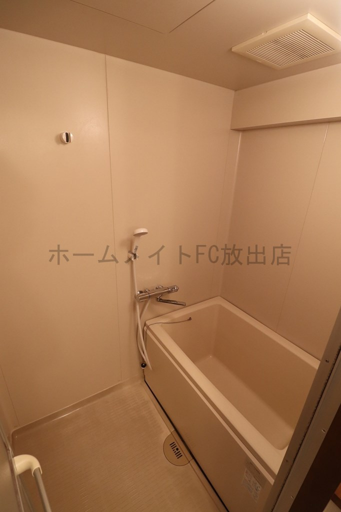 アモール永田の浴室