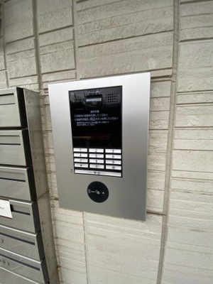 【セキュリティ】 | レジデンス富の原 | ※別室室内写真の為、反転