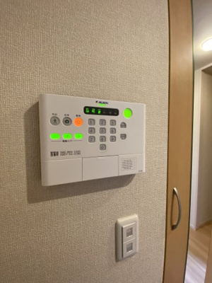 【設備】 | レジデンス富の原 | ※別室室内写真の為、反転