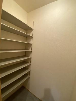 【収納】 | レジデンス富の原 | ※別室室内写真の為、反転